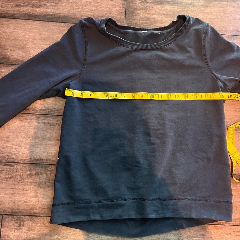 🍋 Lululemon Belle Women’s Long Sleeve Inkwell Navy Pullover Size 8/10 - Picture 8 of 12